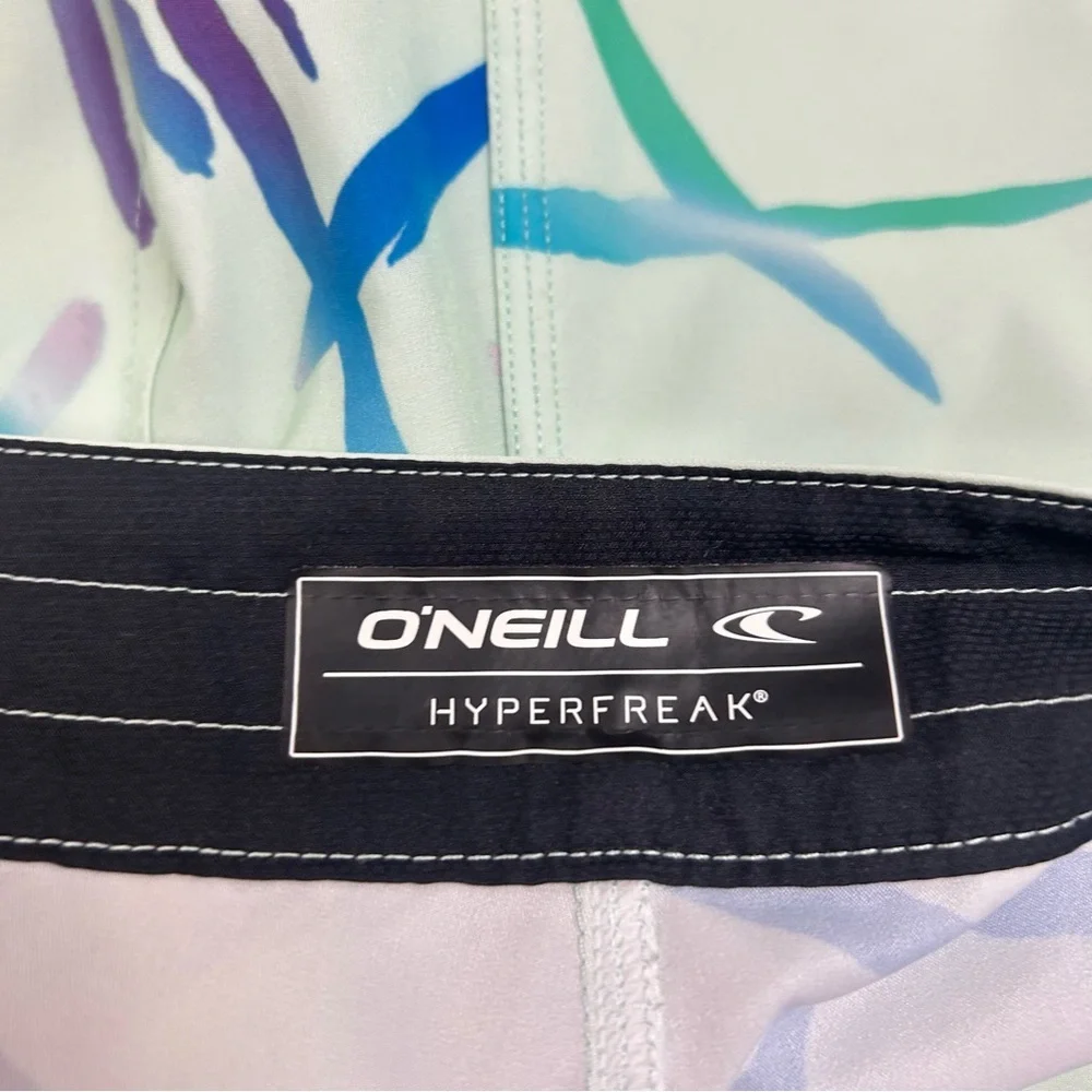 O'NEILL 8” Mens Hyperfreak Board Shorts size 30